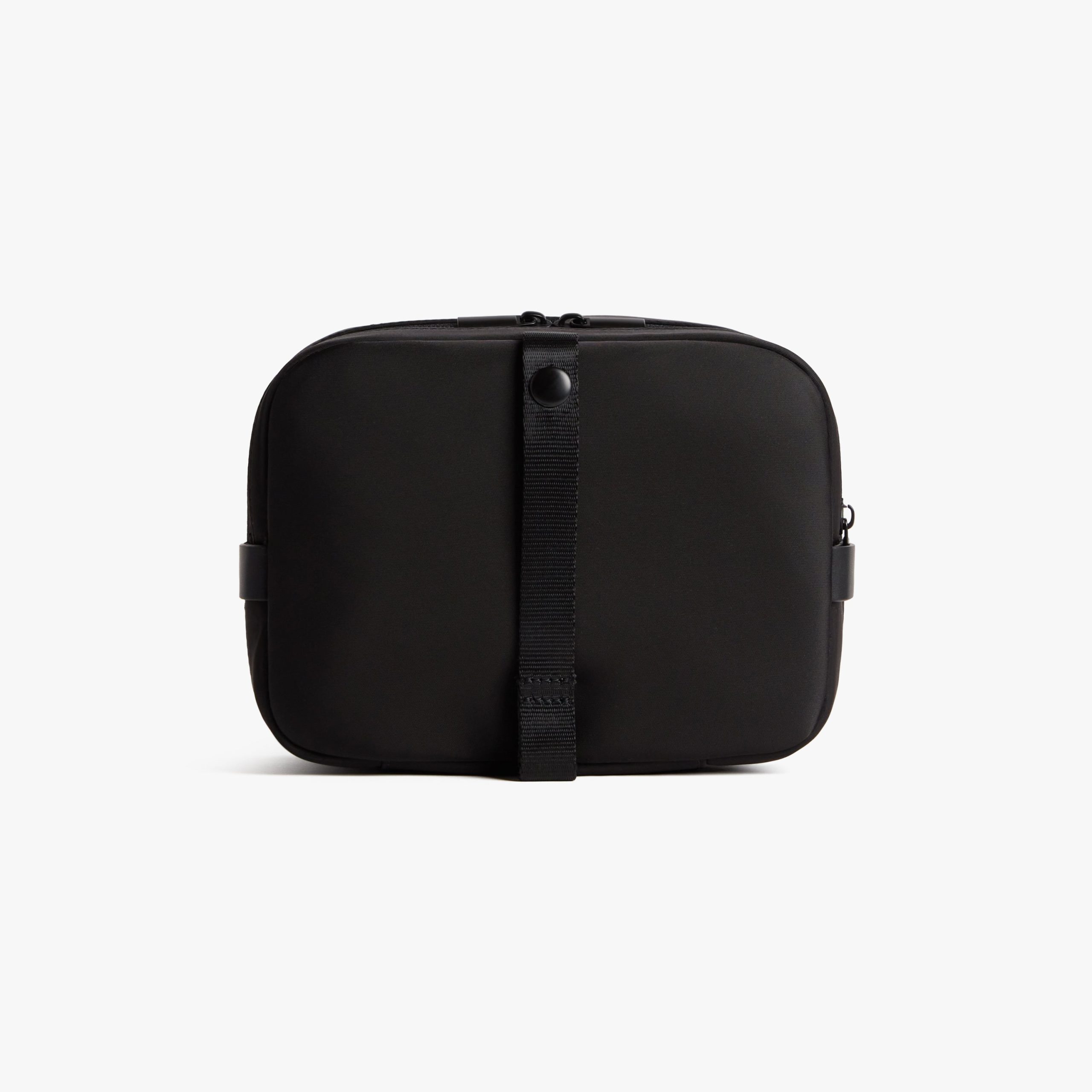 Metro Hanging Toiletry Case - Image 4