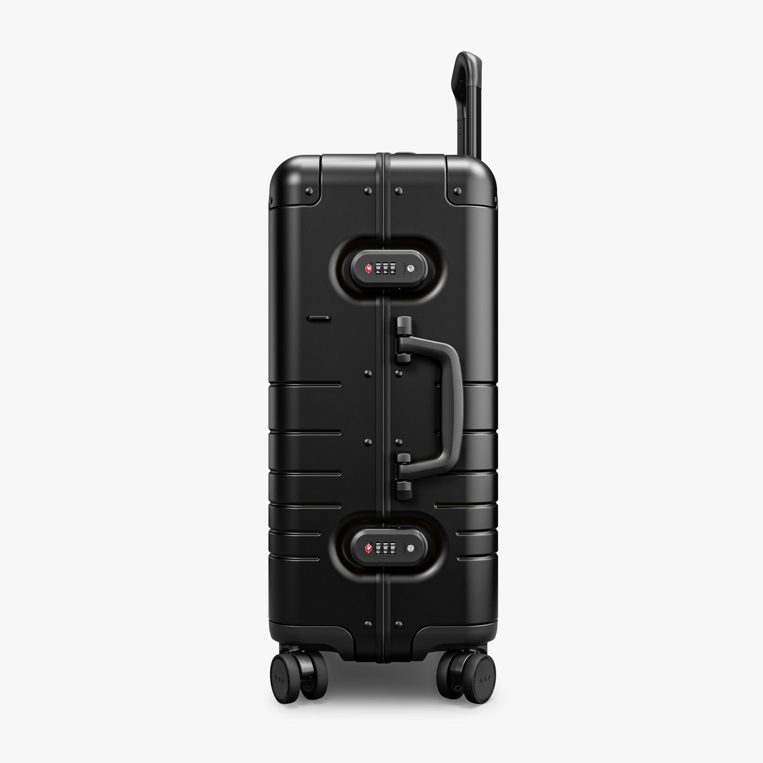 Aluminum Carry-On Plus - Image 23